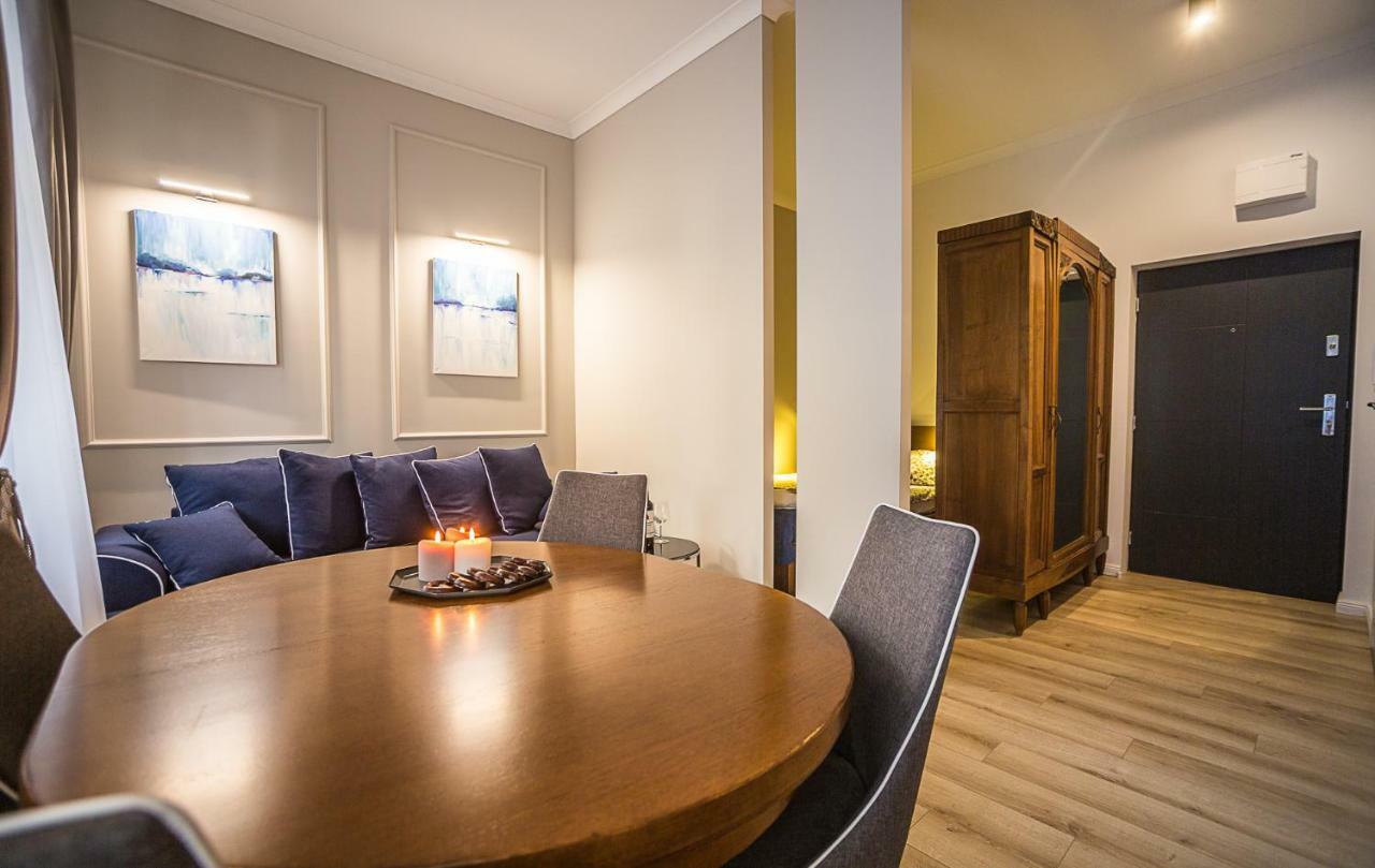Smoo Apartment Torun Bagian luar foto